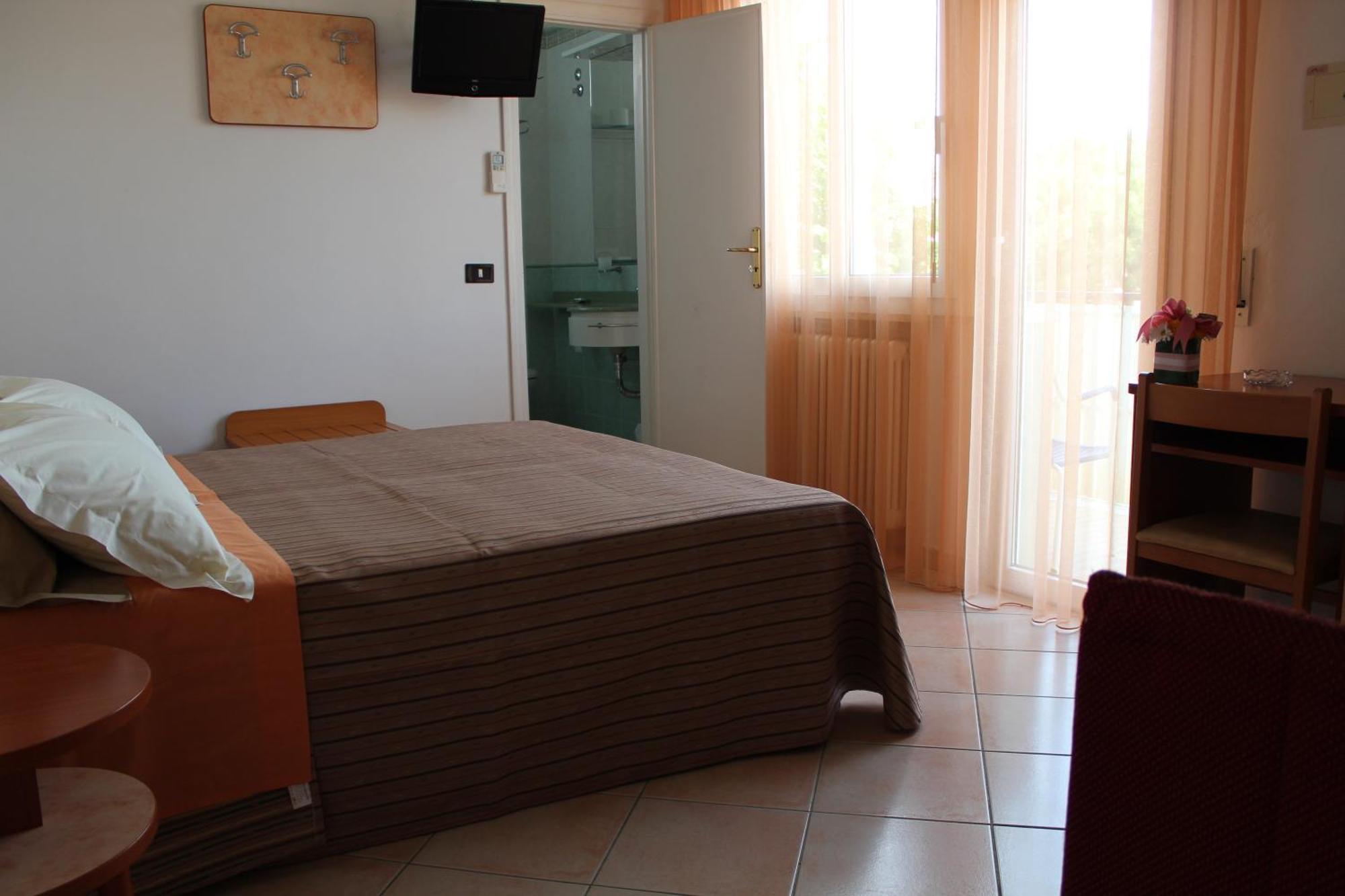 רימיני Hotel Verdemare חדר תמונה